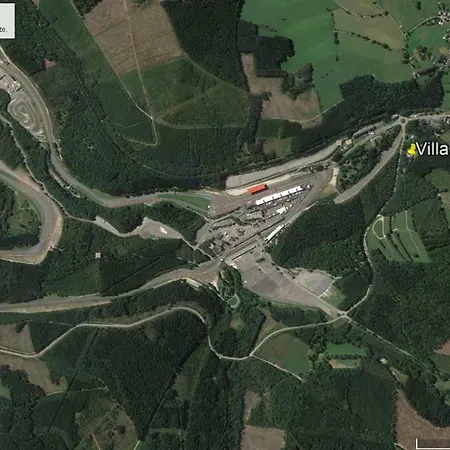 La Des Sources A 500 Metres Du Circuit *